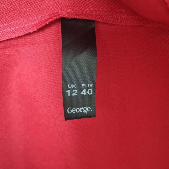 George Satin Dress Size 12 Red Pencil Dress Sweatheart Neckline Knee Length Belt - Picture 7 of 8